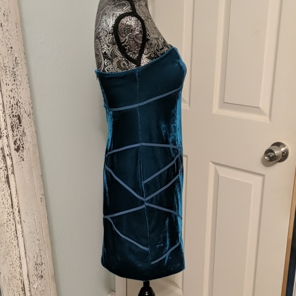 ✨50% OFF✨ Silence and Noise Urban Outfitters teal dress - Picture 4 of 10